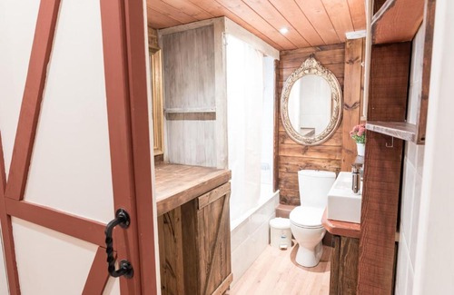 Tripoli Apartment | Traditional suite in Tripoli center