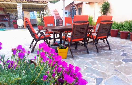 Kanapitsa Apartment | Tzaneria Apartments Skiathos