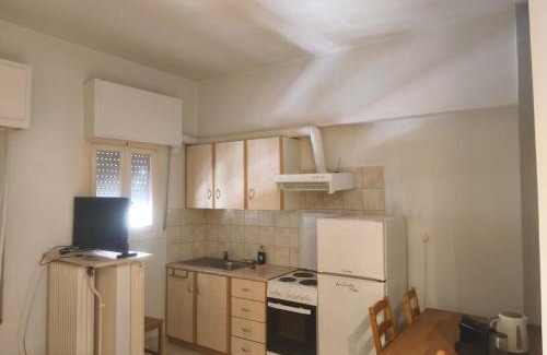Filopappou Apartment | Urban city museum