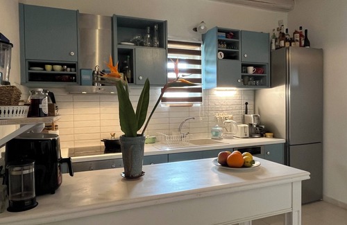 Pitsidia House | Vacation home Fabrika - enjoy a relaxing vacation.