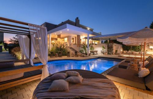 Petaloudes Villa | Vento Imperiale Estate