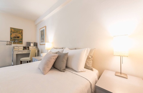 Plaka Apartment | View breathtaking in the heart of Athens