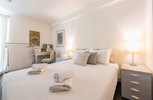 Plaka Apartment | View breathtaking in the heart of Athens