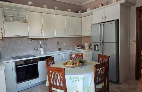 Katerini Villa | Villa ∙ 4 bedrooms ∙ 8 guests