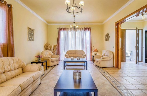 Kolymbia Villa | Villa ∙ 5 bedrooms ∙ 10 guests