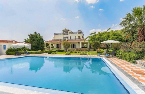Kolymbia Villa | Villa ∙ 5 bedrooms ∙ 10 guests