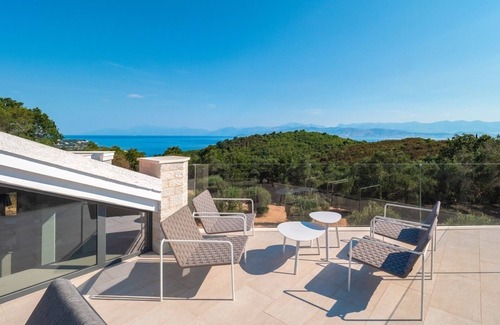 Petaleia Villa | Villa Artemis - Three Bedroom Villa, Sleeps 6
