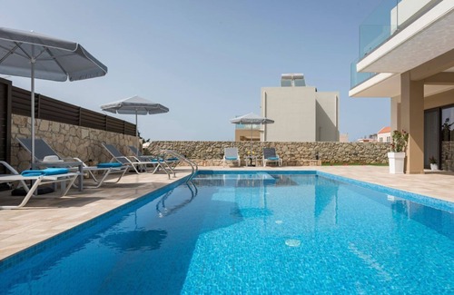 Platanias Town Villa | Villa Ballos - Three Bedroom Villa, Sleeps 6