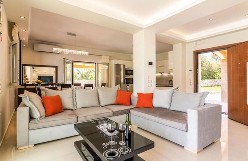 Limni Villa | Villa Fisherman Corfu