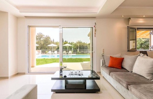 Limni Villa | Villa Fisherman Corfu