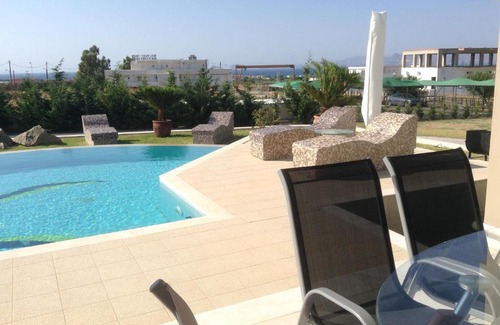 Tingaki House | Villa Fotaki
