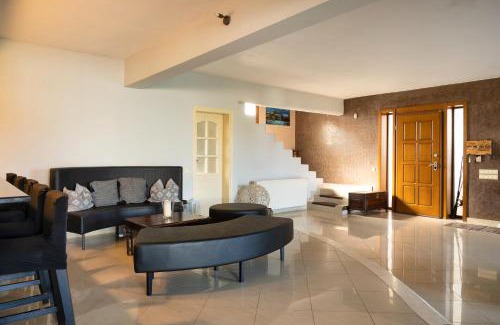 Anavyssos House | Villa Sofia