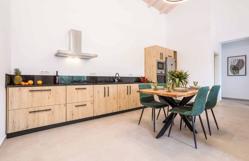 Alykes Villa | Villa Stagionello - Two Bedroom Villa, Sleeps 4