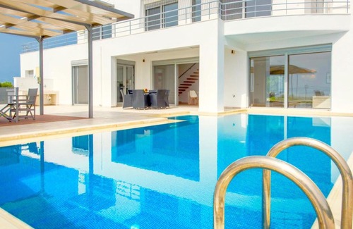 Stavros Villa | Villa Stella by Interhome