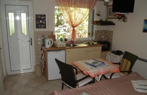 Nea Makri Apartment | Villa Verde Apart-Hotel