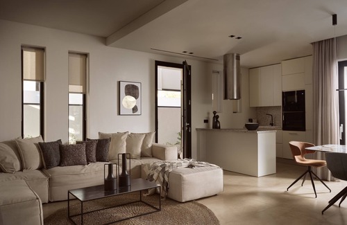 Agrilia Villa | Vorto Luxury Villa II, with Pool & Hydromassage