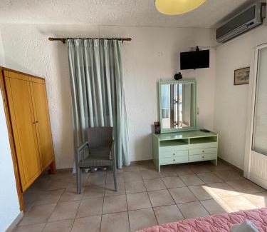 Barbati Apartment | Yannis Apartments Barbati