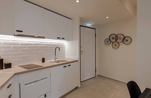 Monastiraki Apartment | Zanzi - Downtown Athens 1-Bdr Apartment