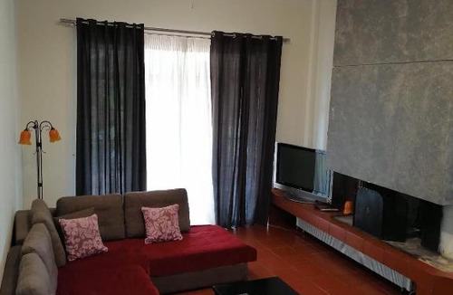 Chalcis House | Ευχάριστη βίλα στη Χαλκίδα στην περιοχή 'Αλυκές'