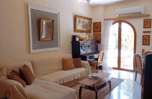 Alimos Apartment | Κατερινα
