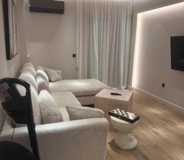 Glyfada Apartment | Πολυτελής απόδραση στην Γλυφάδα
