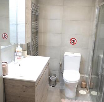 Exarhia Apartment | Όμορφο διαμέρισμα σε διατηρητέο κτίσμα στην Αθήνα