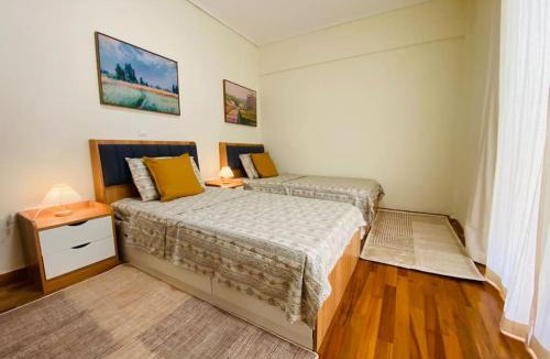 Agia Paraskevi Apartment | 地铁站旁，免费停车，安静舒适街区，精品两卧室大露台公寓，治安好