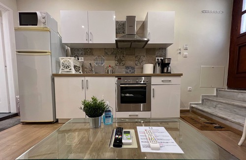Psirri Apartment | (0Β) Two Bedroom Ground Floor PRIVATE Apartment in Psiri-Historic Center!