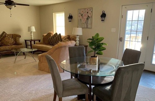 Springfield House | 1 bedroom luxury basement
