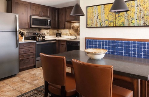 Peak 9 Resort | 1 Bedroom - Marriott's Mountain Valley Lodge - Full Resort Access