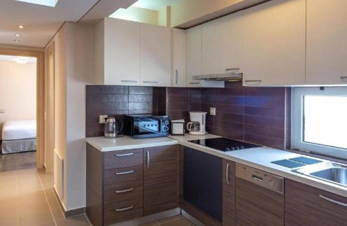 Agios Dimitrios Apartment | 100 m² Apartment ∙ 3 bedrooms ∙ 7 guests