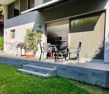 Glyfada Apartment | 100 m² Apartment ∙ 2 bedrooms ∙ 5 guests