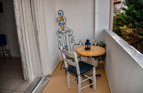 Nea Chora Apartment | 100 m² Apartment ∙ 3 bedrooms ∙ 6 guests