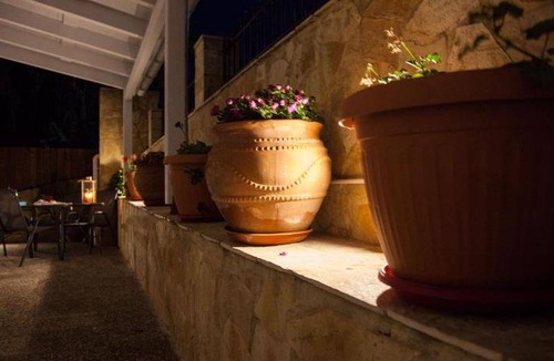 Lakithra House | 100 m² House ∙ 2 bedrooms ∙ 5 guests