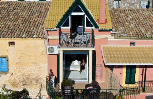 Chlomos House | 100 m² House ∙ 2 bedrooms ∙ 5 guests