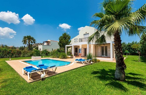 Kolymbia House | 100 m² House ∙ 3 bedrooms ∙ 6 guests