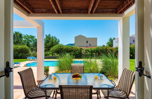 Kolymbia House | 100 m² House ∙ 3 bedrooms ∙ 6 guests