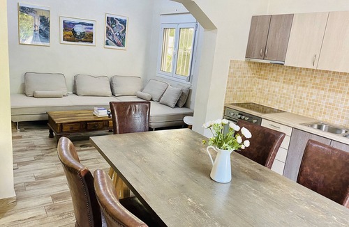 Palaio Faliro House | 10min from Athens Riviera and Athens City Center
