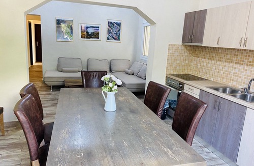 Palaio Faliro House | 10min from Athens Riviera and Athens City Center
