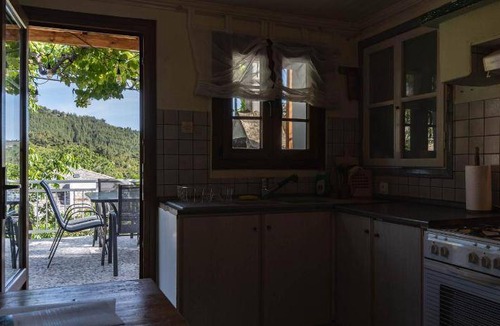 Thasos House | 110 m² House ∙ 3 bedrooms ∙ 7 guests