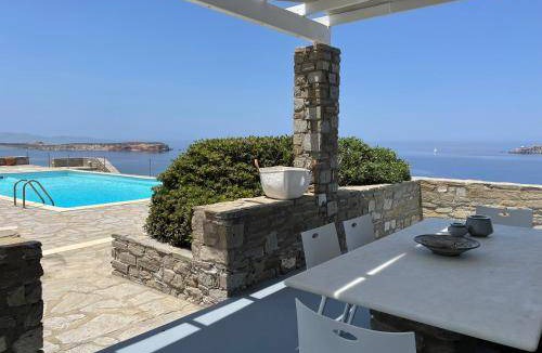 Paros Resort | 110 m² Resort ∙ 2 bedrooms ∙ 10 guests