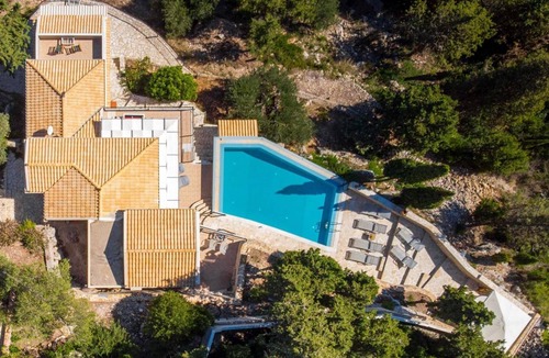 Koutsi Villa | 110 m² Villa ∙ 3 bedrooms ∙ 6 guests
