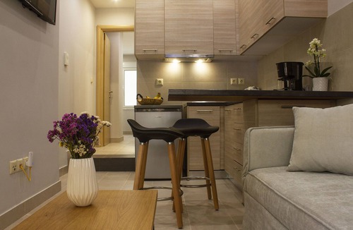 Kinosargous Apartment | 12 Keys Athens Apartments