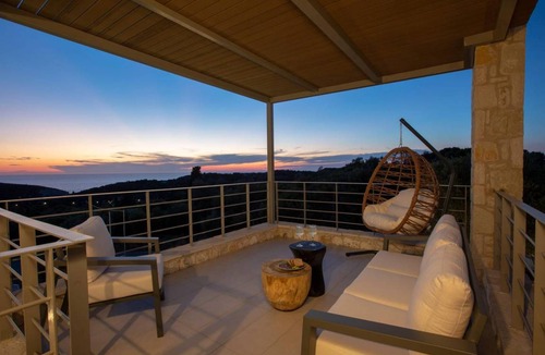 Drimonas Apartment | 120 m² Apartment ∙ 3 bedrooms ∙ 6 guests