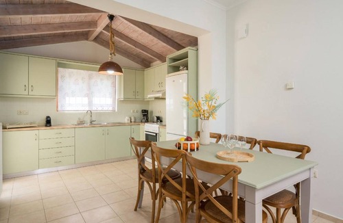 Kavallos House | 120 m² House ∙ 2 bedrooms ∙ 6 guests