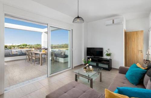 Soroni Villa | 120 m² Villa ∙ 4 bedrooms ∙ 9 guests