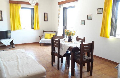 Drosia House | 125 m² House ∙ 3 bedrooms ∙ 6 guests