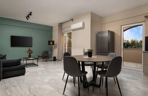 Kalathas Villa | 125 m² Villa ∙ 3 bedrooms ∙ 6 guests