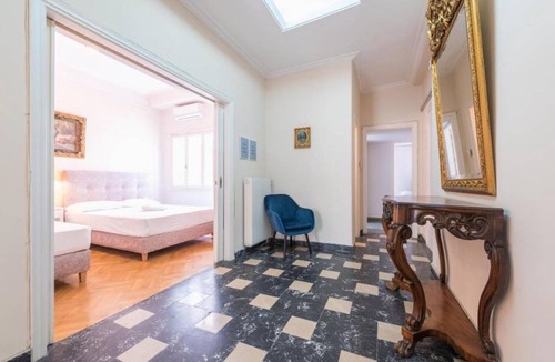 Ampelokipoi Apartment | 130 m² Apartment ∙ 5 bedrooms ∙ 13 guests