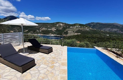 Sivota House | 130 m² House ∙ 3 bedrooms ∙ 6 guests